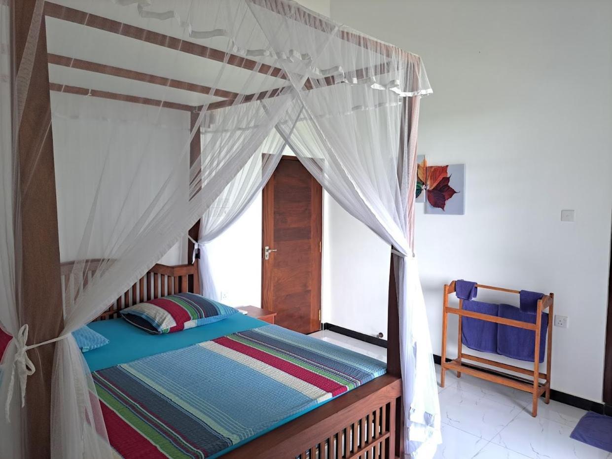 Villa 76 Weligama Esterno foto